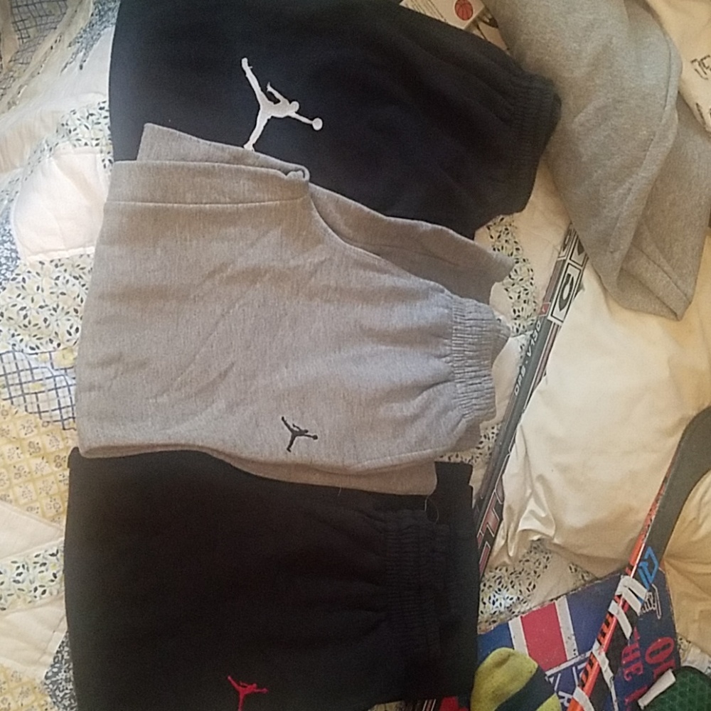 kids jordan sweatpants